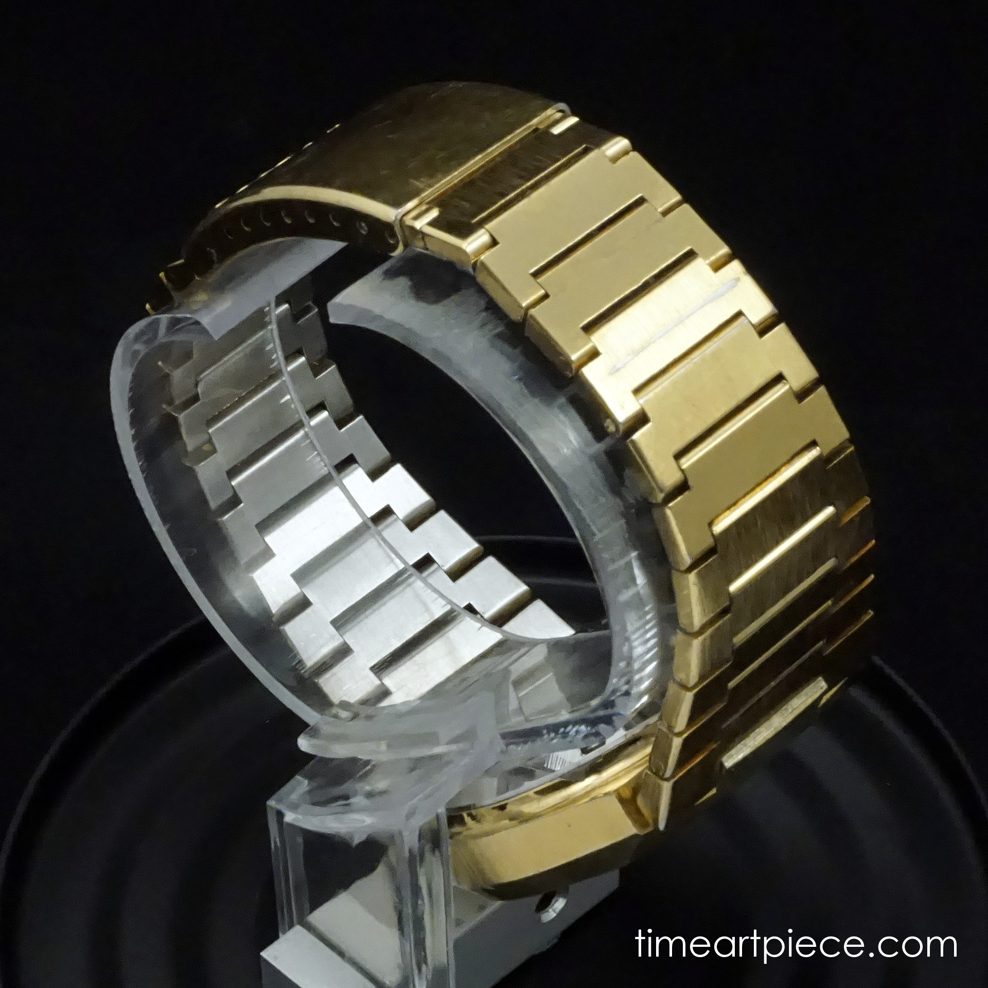 Bulova N6 Gold Time Art Piece