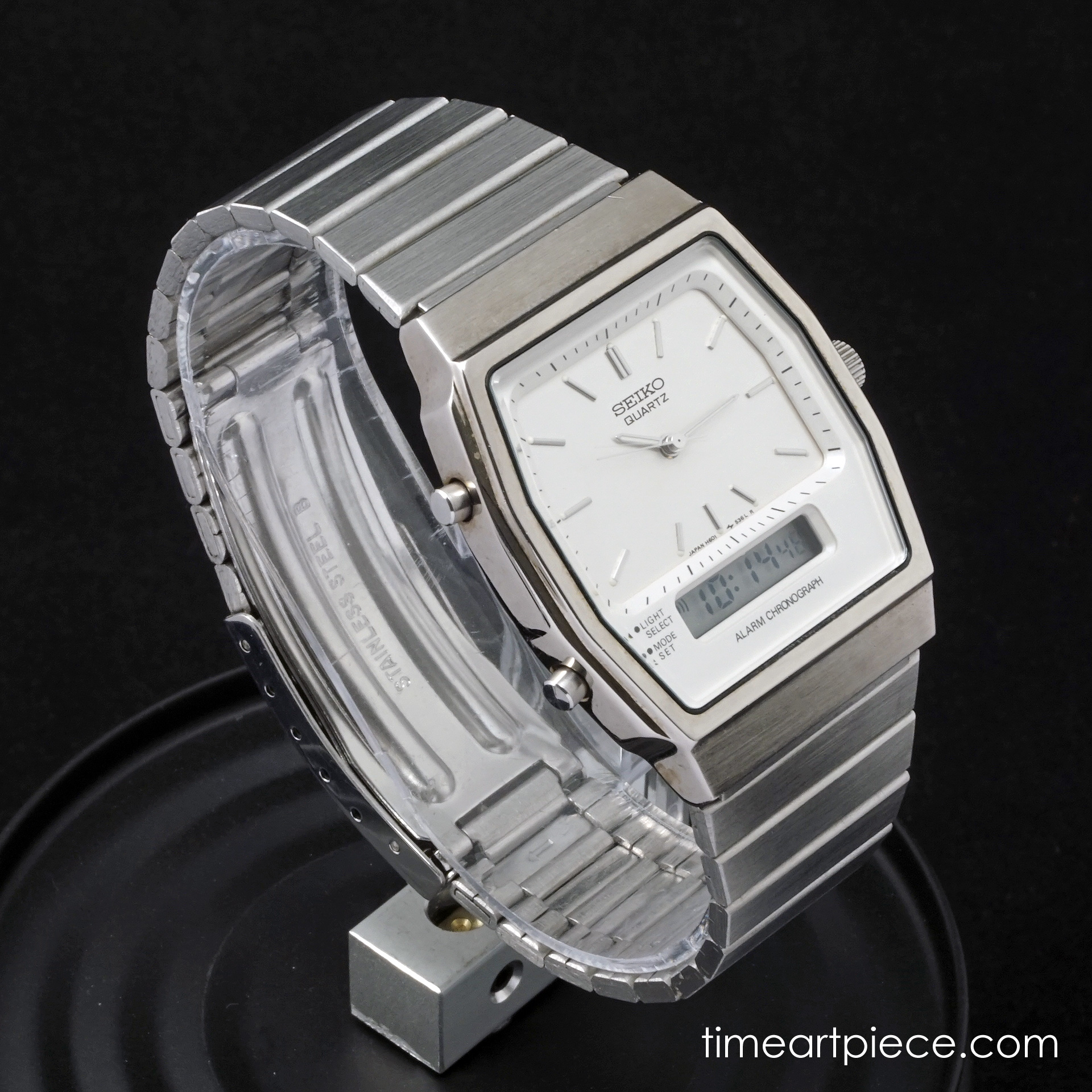 Seiko H601 5400 White Time Art Piece